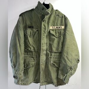 Vintage US Army Field Jacket Military Green Coat Size Short Small Stained Frayed